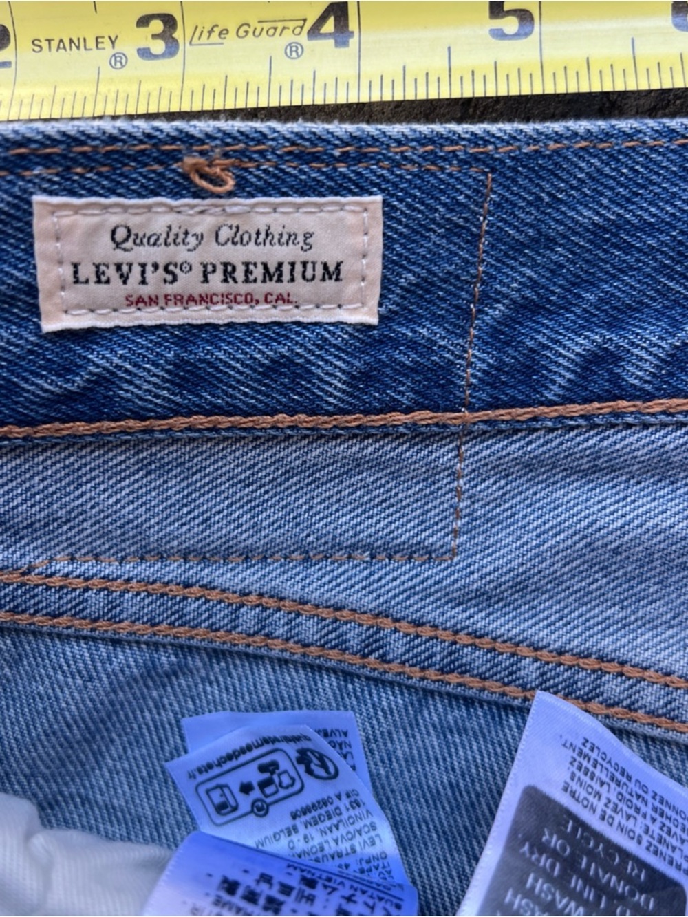Levi's Light Blue Straight Leg Jeans with Distressed Knees - Picture 5 of 10